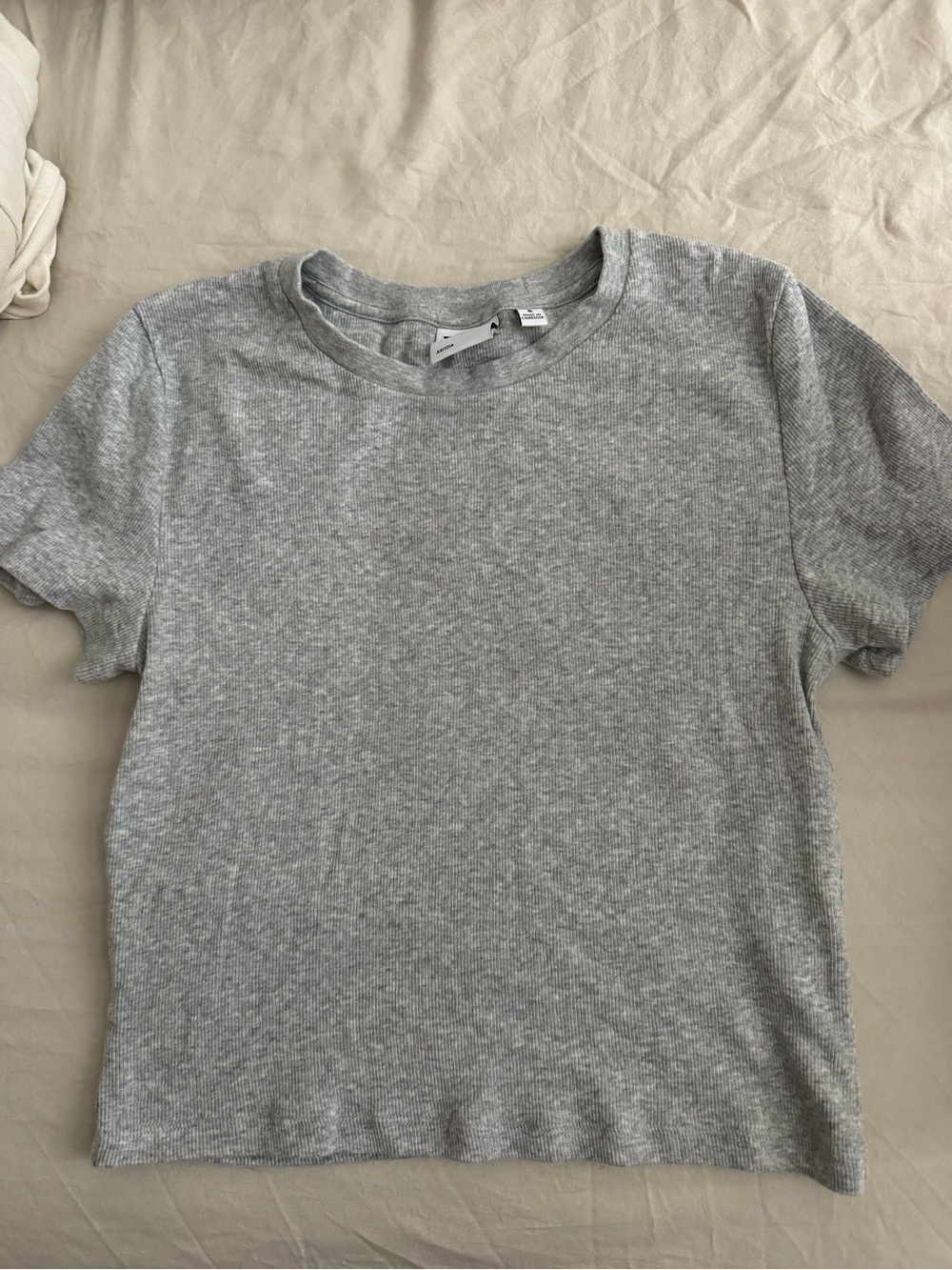 TNA Ribbed Cropped Baby Tee